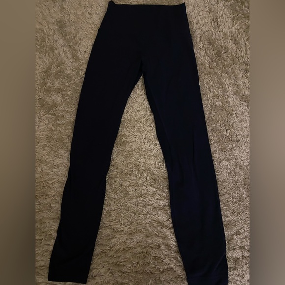 Barely worn navy blue lululemon align leggings - Picture 3 of 3